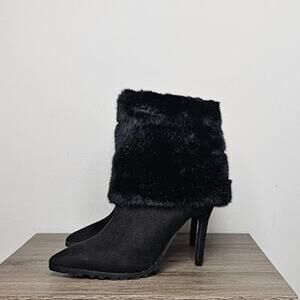 Thalia Sodi Women's Rylie Dress Booties Faur Fur Cuff Size 8 Black NWT